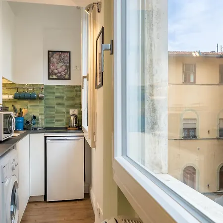 The Tiny Barbadori Apartment *